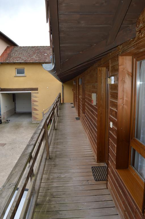Côté Midi Chambre d'hôte Chaneins Exterior foto