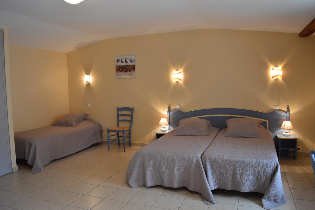 Côté Midi Chambre d'hôte Chaneins Exterior foto